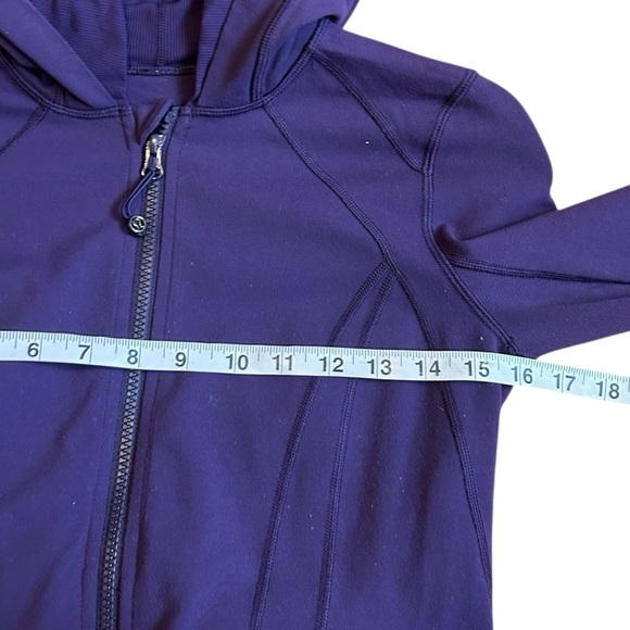 Lululemon Daily Practice Jacket Deep Zinfandel- Size 4 - Picture 14 of 15